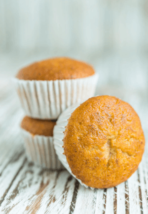 Banana Mini Muffins – Soft & Easy One-Bowl Recipe